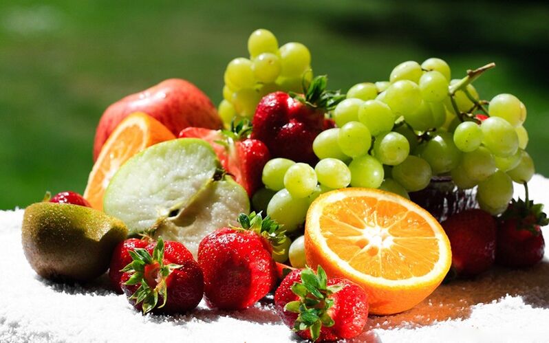 6 žiedlapių dieta sėkmingai baigiasi įvairiais sveikais vaisiais